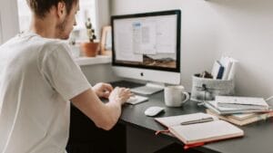 how to find large files using Windows settings